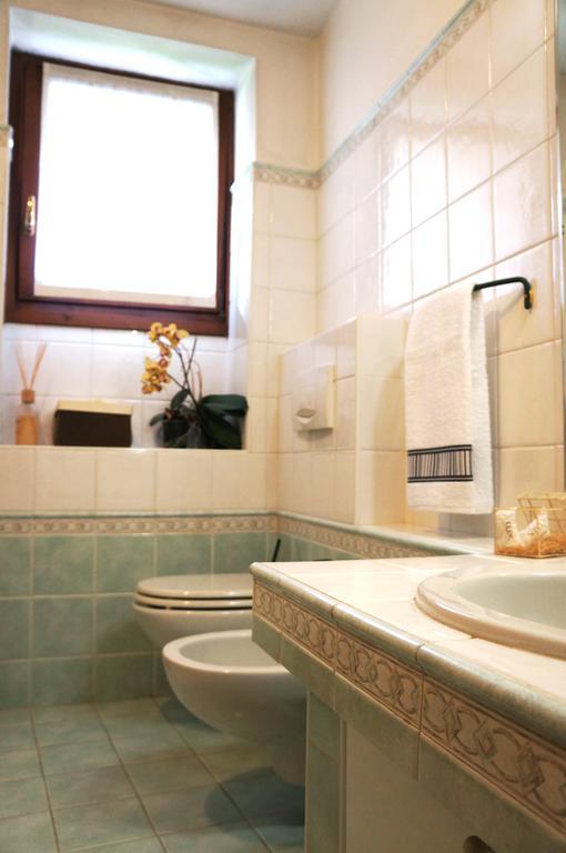 B&B Stephany Тирано Стая снимка