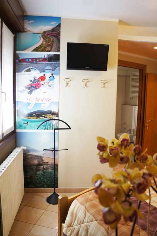 B&B Stephany Тирано Стая снимка
