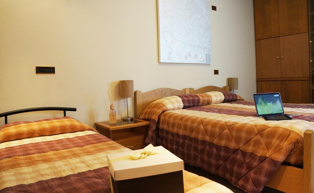 B&B Stephany Тирано Стая снимка
