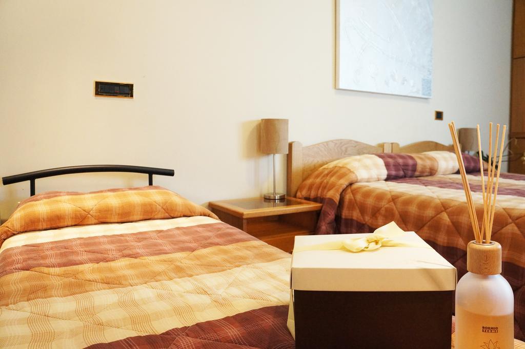 B&B Stephany Тирано Стая снимка